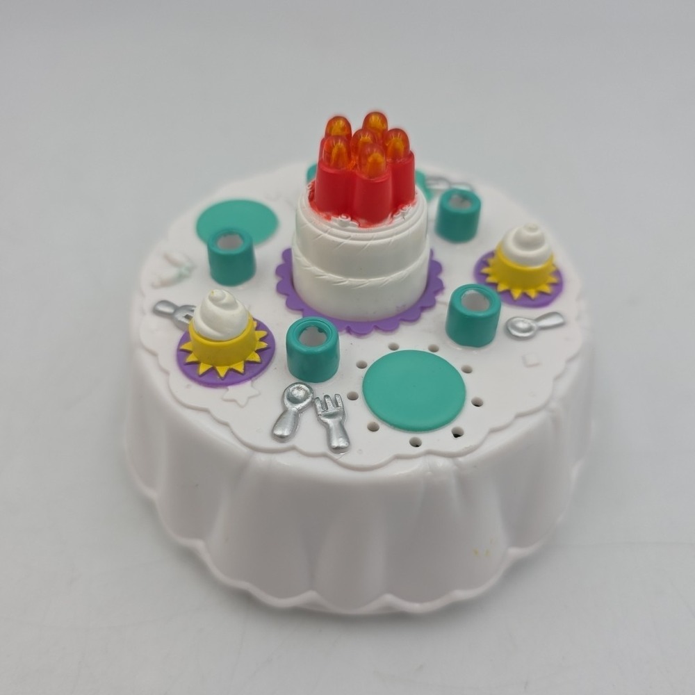 Mattel Musical Birthday Cake Table play toy EUC (Rare) Happy Birthday To You2004